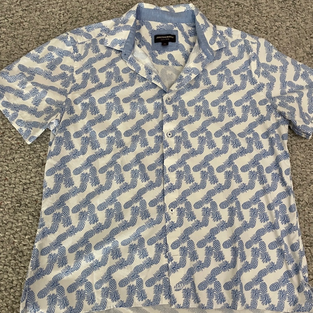 Johnston and Murphy mens causal shirt white and blue pineapple size Large